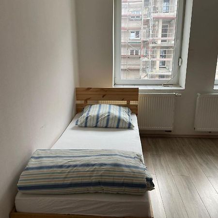 Monteur-Apartment Am Bahnhof Muhlheim am Main المظهر الخارجي الصورة